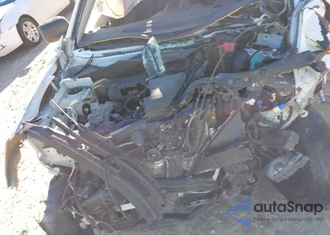 2013 Nissan Rogue S z USA, uszkodzony, nr VIN JN8AS5MT5DW534845